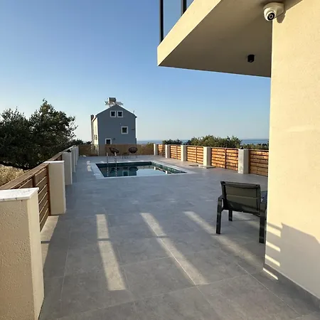 Zara Villa *